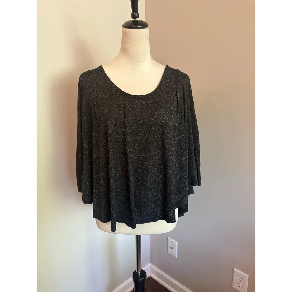 Free People We The Free Tambourine Swing Top Charcoal Gray Pleated Blouse Sz XS